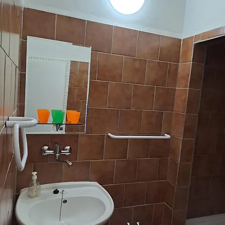 Kamenny Vrch Отель *