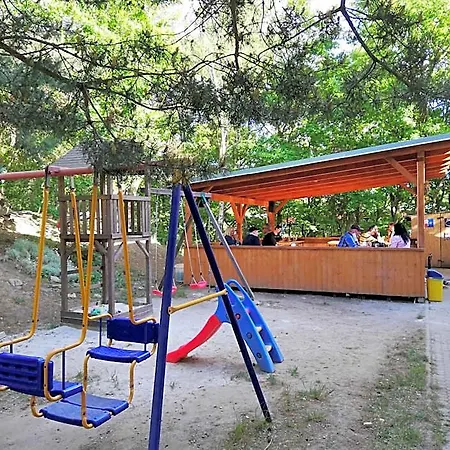 Kamenny Vrch Hotel *
